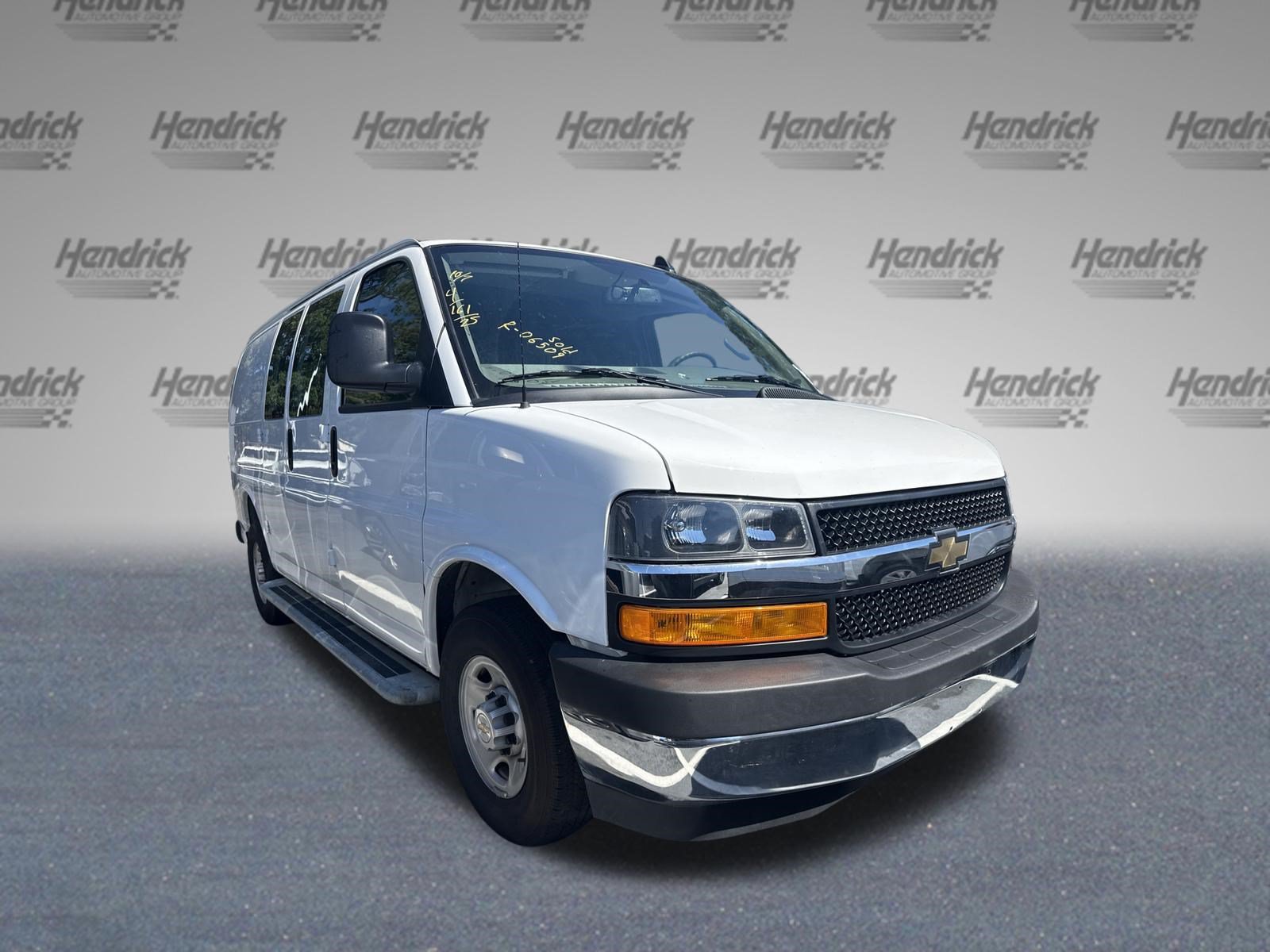 Used 2025 Chevrolet Express 2500 w/ Driver Convenience Package RWD image 2