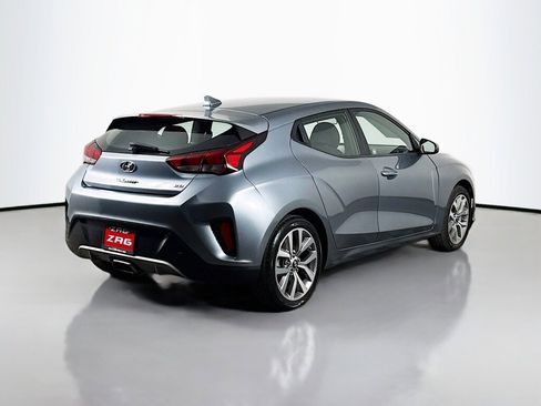 Used 2019 Hyundai Veloster 2.0 FWD image 5