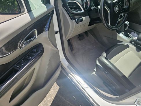 Used 2016 Buick Encore Leather w/ Experience Buick Package FWD image 5