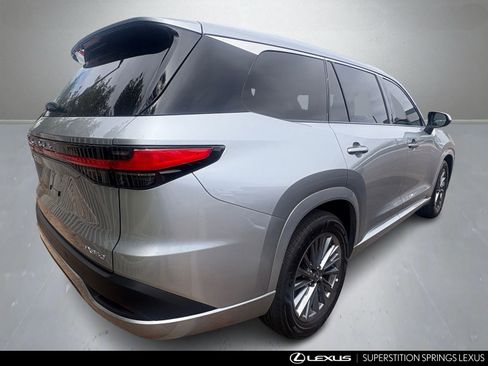 Used 2025 Lexus TX 350 FWD w/ Convenience Package image 3