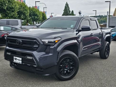 Used 2024 Toyota Tacoma SR5 AWD/4WD image 1