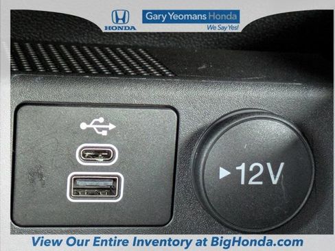 Used 2025 Ford Escape ST-Line w/ Equipment Group 301A image 30