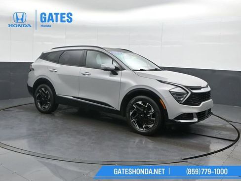 Used 2023 Kia Sportage SX image 4