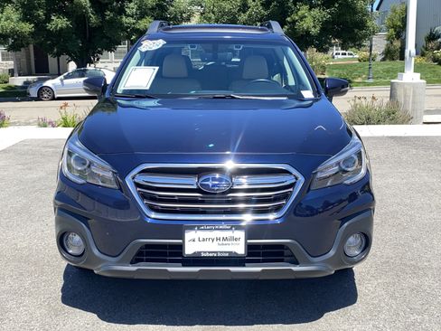 Used 2018 Subaru Outback 2.5i Limited AWD/4WD image 6