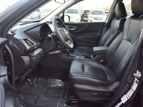Used 2019 Subaru Forester Limited image 17