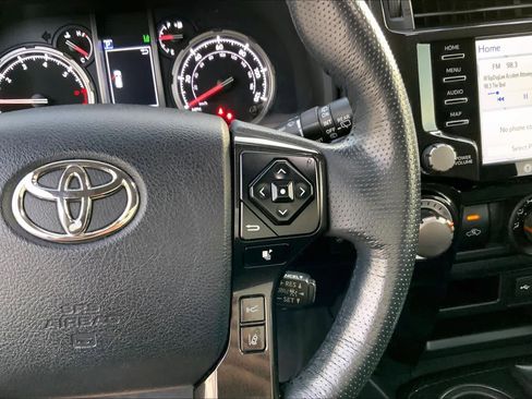 Used 2023 Toyota 4Runner TRD Off-Road Premium w/ Moonroof Package AWD/4WD image 24