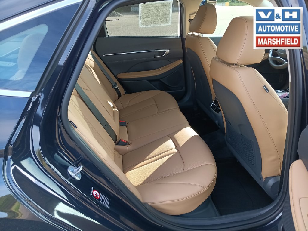 Used 2023 Hyundai Sonata Limited w/ Cargo Package FWD image 26