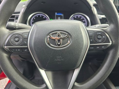 Used 2023 Toyota Camry LE image 27