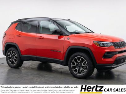 Used 2025 Jeep Compass Trailhawk