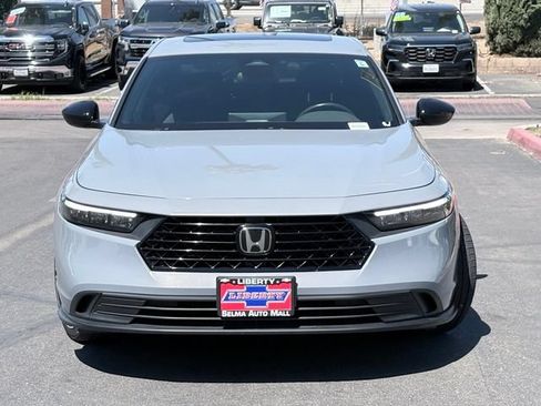 Used 2024 Honda Accord Sport image 3