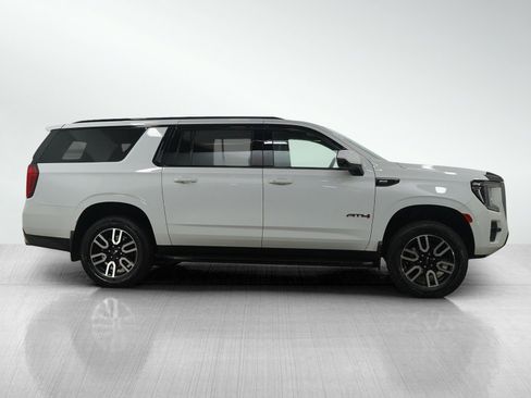 Used 2024 GMC Yukon XL AT4 w/ Technology Package image 6