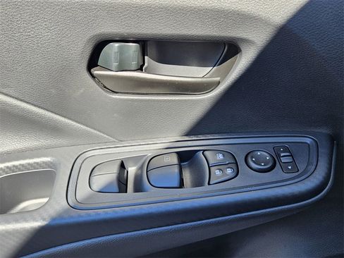 New 2025 Nissan Versa S w/ Trunk Package image 31