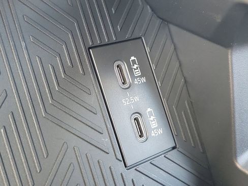 New 2025 Toyota Tacoma SR5 image 31