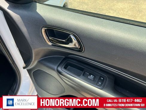 Used 2019 Dodge Durango GT image 31