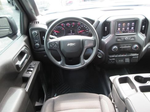 Certified 2024 Chevrolet Silverado 1500 Custom Trail Boss w/ LPO, Dark Essentials Package AWD/4WD image 15