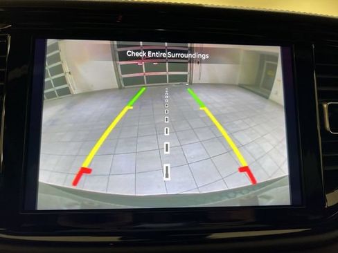 Used 2023 Dodge Durango GT AWD/4WD image 14