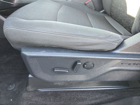 Certified 2022 Ford F150 XLT w/ Equipment Group 302A High image 12