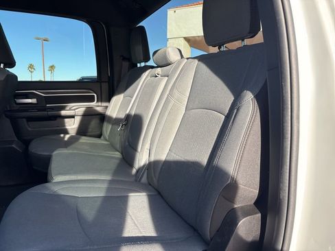 Certified 2024 RAM 2500 Big Horn AWD/4WD image 19