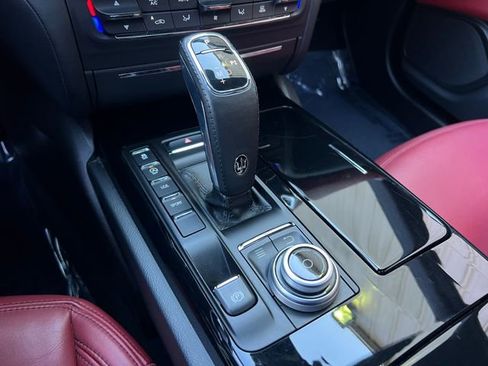 Used 2019 Maserati Ghibli image 28