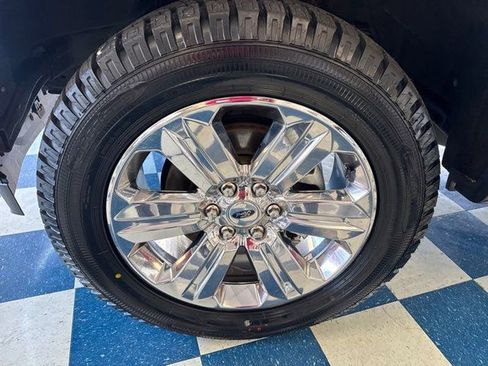 Used 2020 Ford F150 Lariat image 21