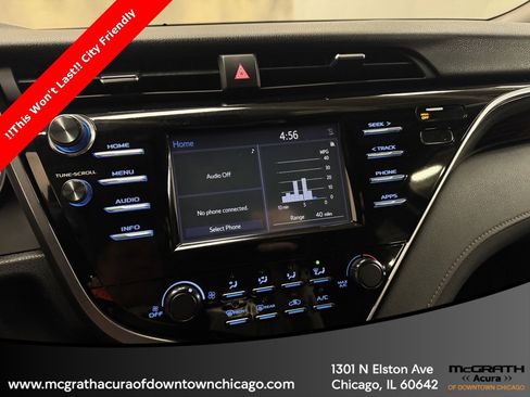 Used 2018 Toyota Camry LE image 25