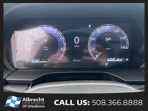 New 2025 Jeep Grand Cherokee Limited w/ Luxury Tech Group II AWD/4WD image 27