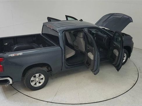 Used 2021 Chevrolet Silverado 1500 LT image 50