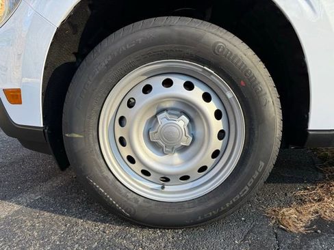 New 2026 Ford Maverick XL w/ 4K Tow Package image 9