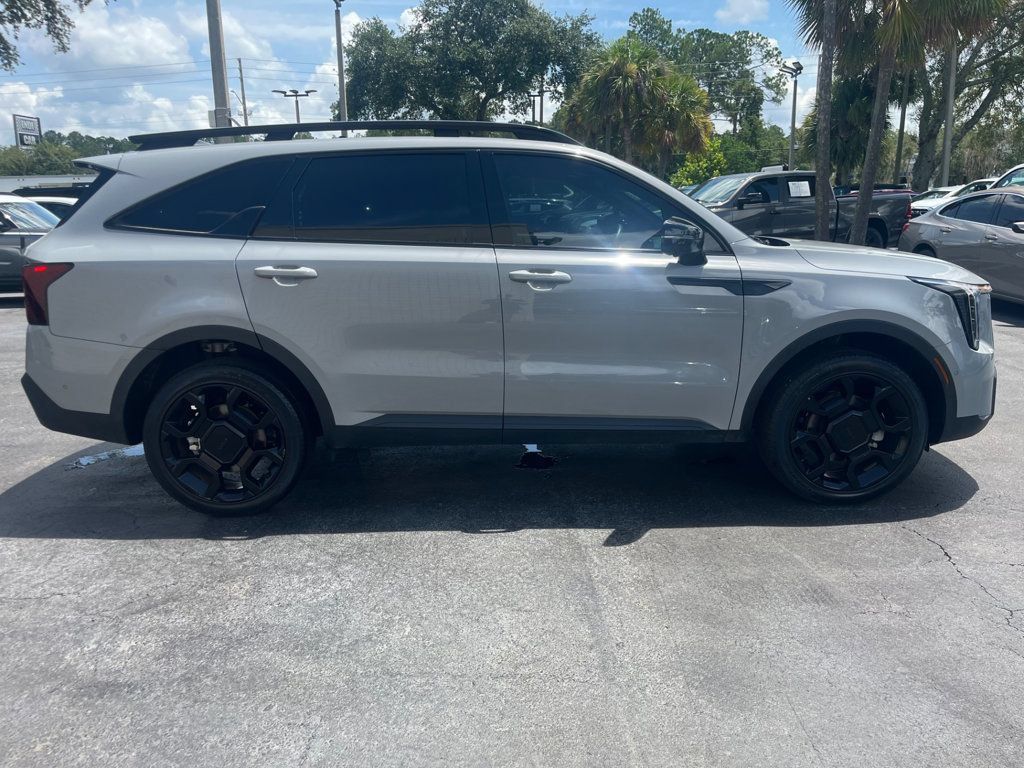 Used 2025 Kia Sorento SX Prestige w/ Sage Leather Package AWD/4WD image 7
