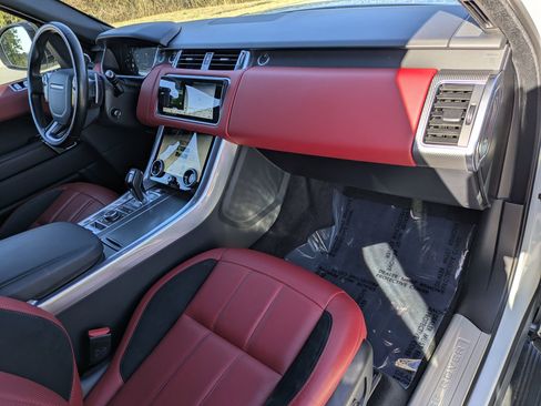 Certified 2022 Land Rover Range Rover Sport HSE Dynamic image 29