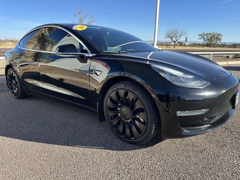Used 2019 Tesla Model 3 Long Range image 14