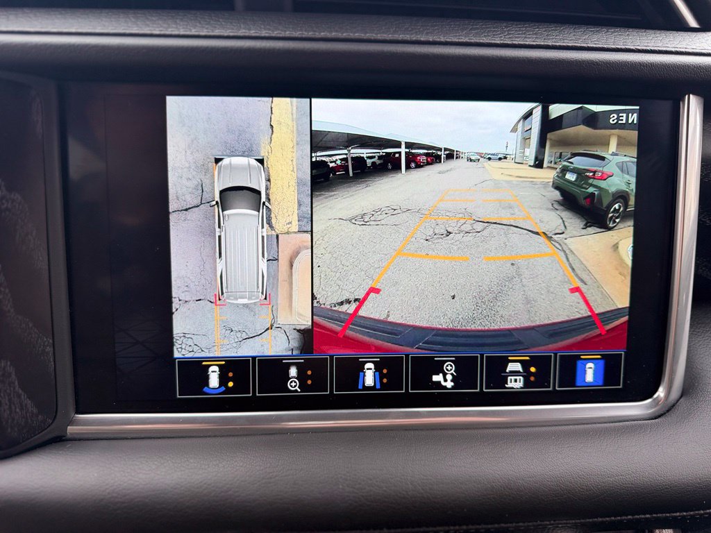 Used 2023 GMC Yukon Denali w/ Max Trailering Package AWD/4WD image 16