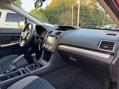 Used 2016 Subaru Crosstrek 2.0i image 24