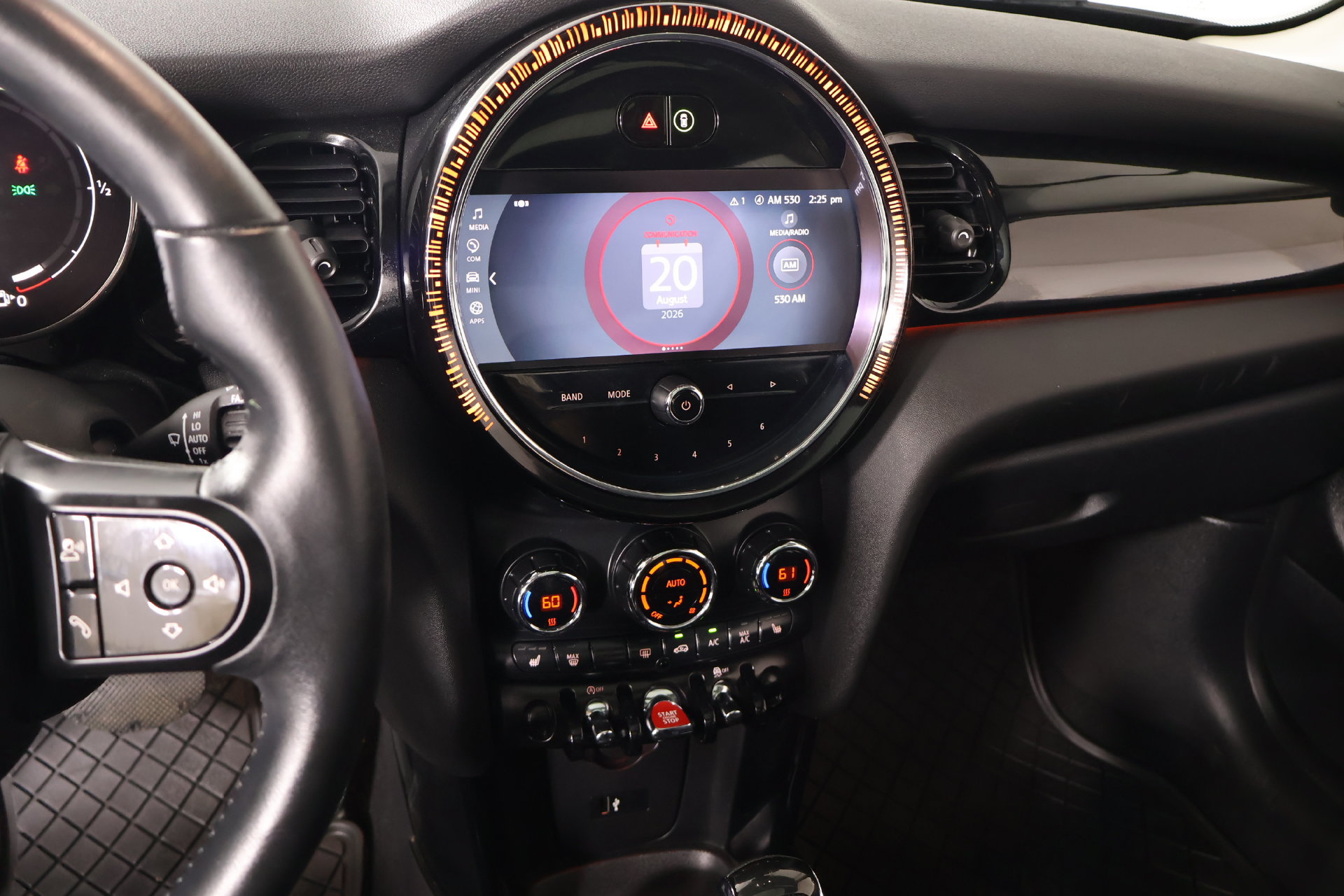 Certified 2023 MINI Cooper 2-Door Hardtop FWD image 5