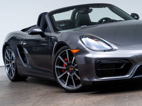 Used 2015 Porsche Boxster S RWD image 2