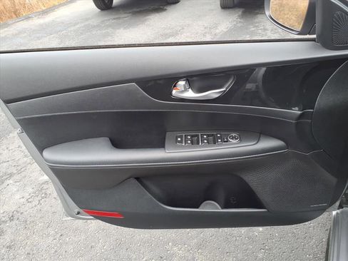 Certified 2024 Kia Forte GT-Line w/ GT-Line Premium Package image 12