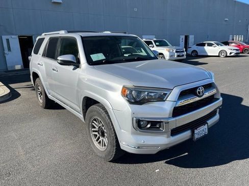 Used 2016 Toyota 4Runner Limited AWD/4WD image 2