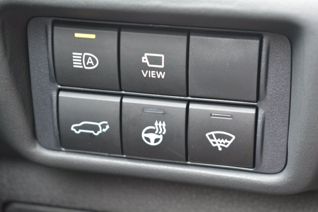 Used 2021 Toyota Highlander Platinum AWD/4WD image 20