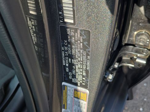 Certified 2025 Kia K4 LX image 35