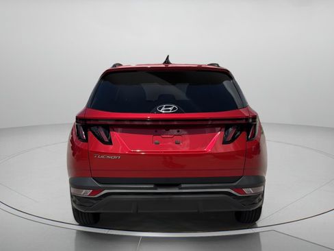 Used 2023 Hyundai Tucson SEL w/ Convenience Package FWD image 4
