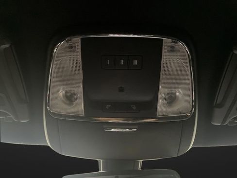 Used 2019 Dodge Charger Scat Pack w/ Daytona Edition Group image 23