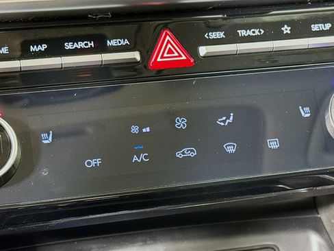 Certified 2025 Hyundai Tucson SEL image 21