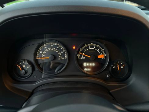 Used 2015 Jeep Compass Sport w/ Power Value Group image 19