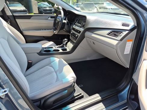 Used 2016 Hyundai Sonata SE FWD image 26