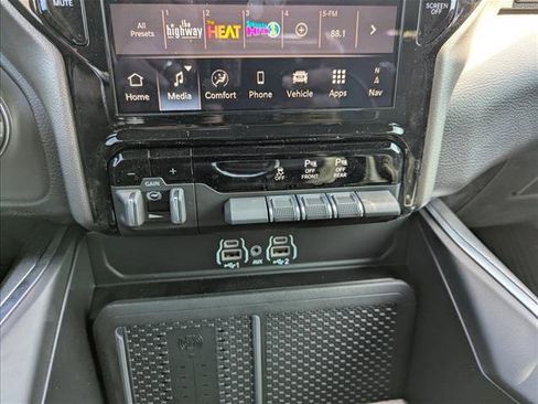 New 2026 RAM 1500 Big Horn AWD/4WD image 20