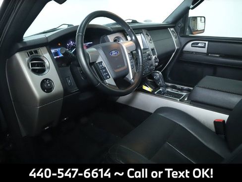 Used 2017 Ford Expedition Limited image 21