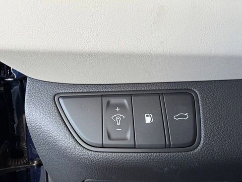 Used 2023 Genesis G70 3.3T w/ Sport Advanced Package image 19