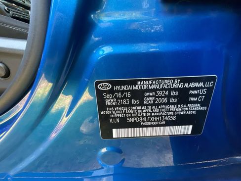 Used 2017 Hyundai Elantra Value Edition w/ Cargo Package FWD image 31
