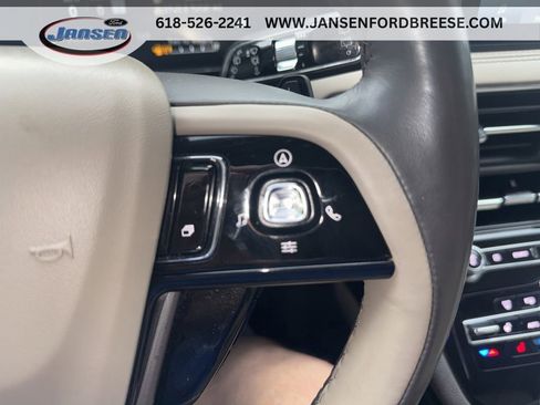 Used 2022 Lincoln Corsair Reserve w/ Equipment Group 201A AWD/4WD image 17