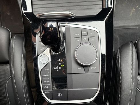 Used 2024 BMW X4 xDrive30i w/ Premium Package image 20